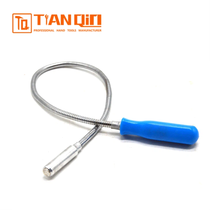 82627 TQ-030 Square Handle Strong Magnetic Pickup Device suppliers
